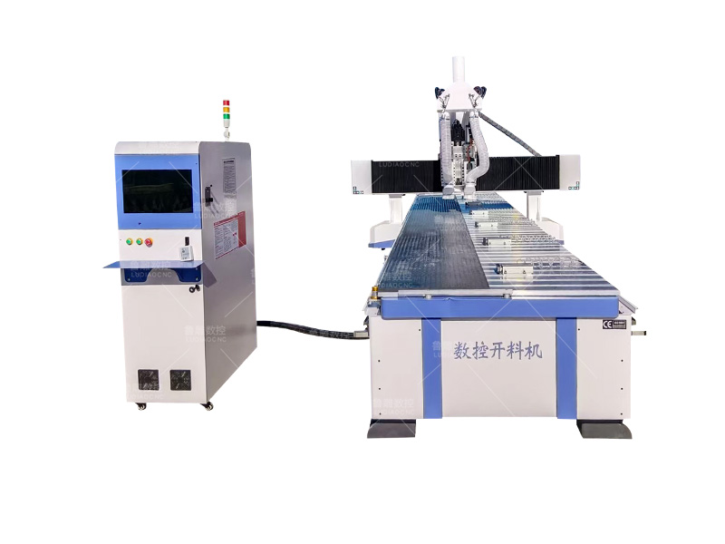 1060雙工序雙工位開料機 1060雙工序雙工位開料機